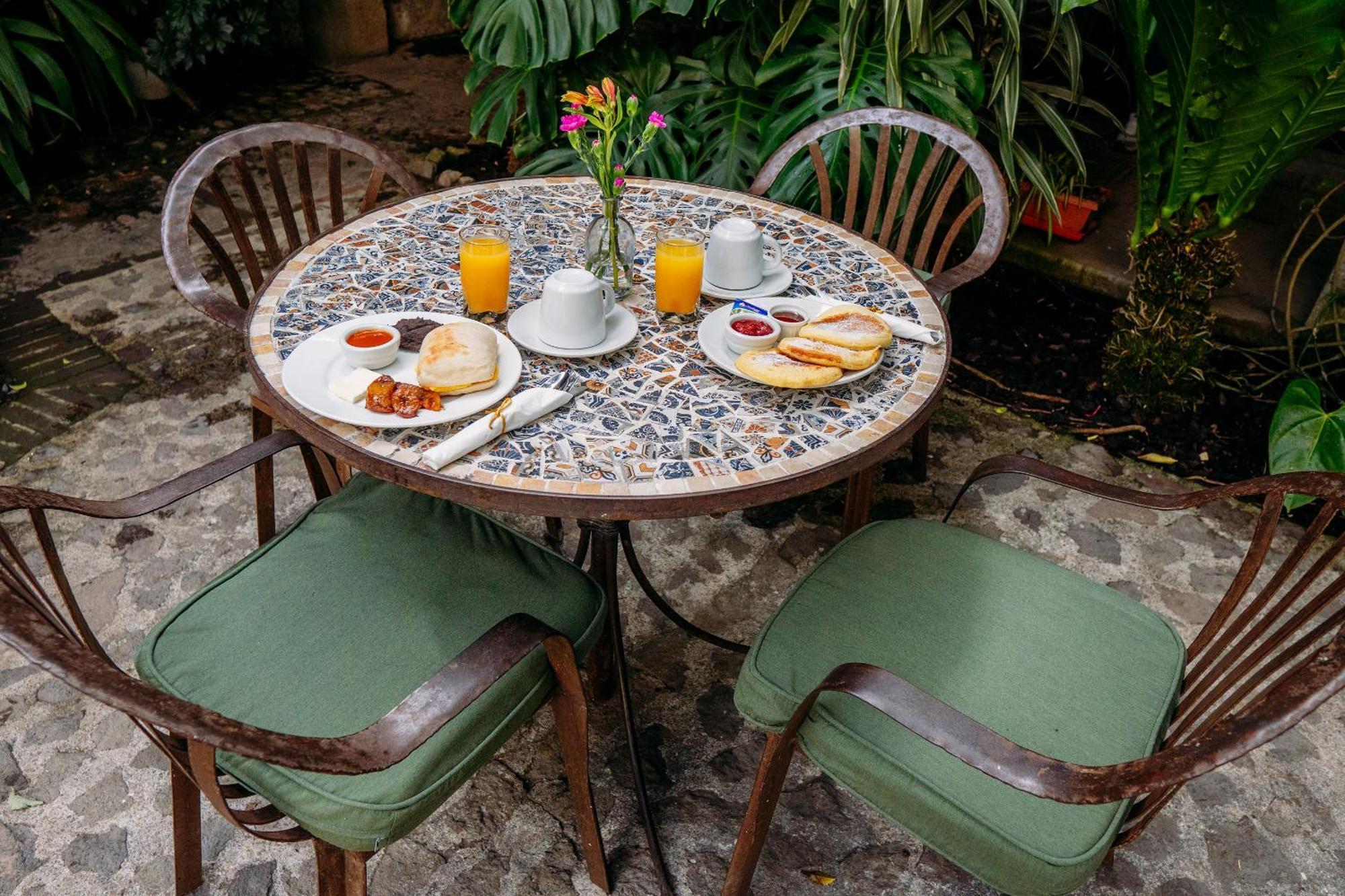 Casa Noble Hotel Antigua Luaran gambar